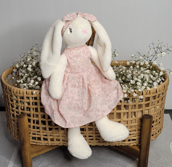 Petite Vous Lily the Rabbit (Pink)